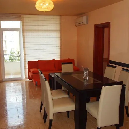 Stylish Two Bedroom * Слънчев бряг