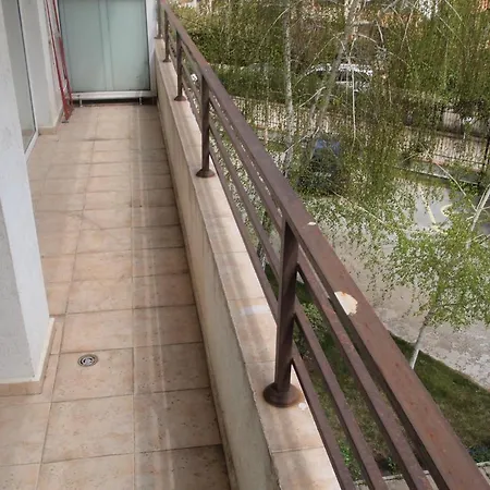 Stylish Two Bedroom Апартамент Слънчев бряг